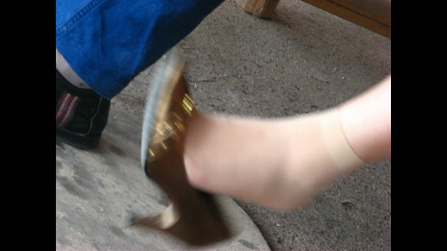 streetsnapdangl[00 01 00][20181128 231030 0]